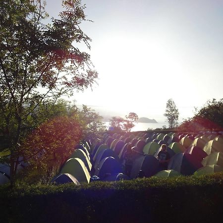 Zarautz Beachside Surf Camp Buitenkant foto